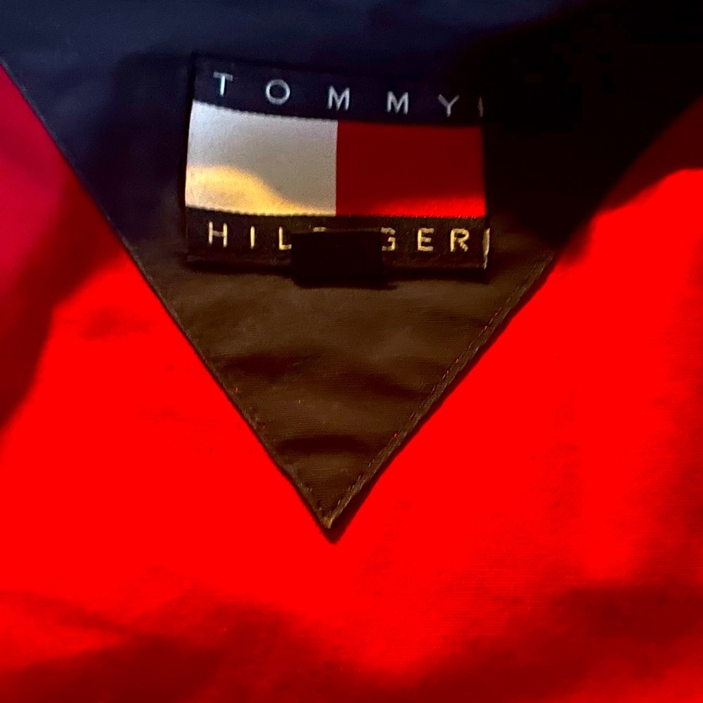 Tommy Hilfiger
